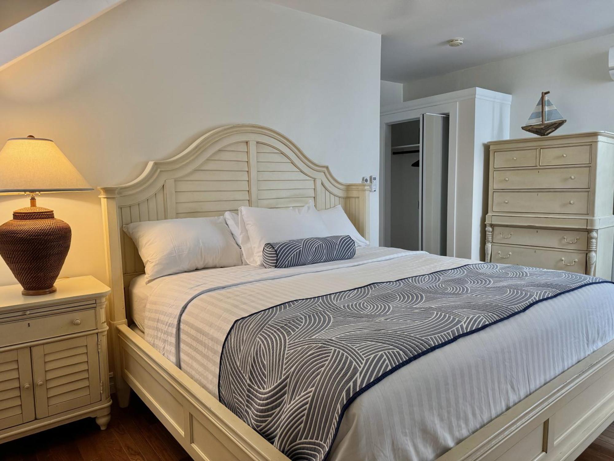 Grand Turk Inn Екстериор снимка